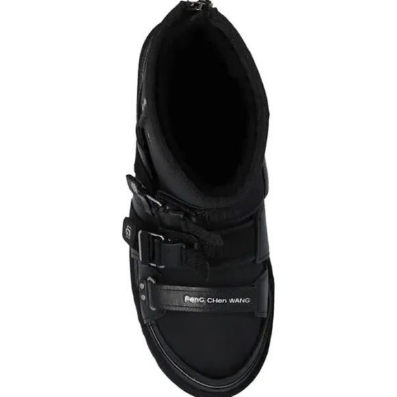 UGG X FENG CHEN WANG UNISEX SANDAL BLACK LEATHER CONVERTIBLE MEN'S SIZE 8 - Picture 10 of 10